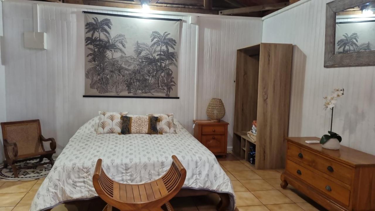 Les Badamiers Villa Saint Pierre Buitenkant foto